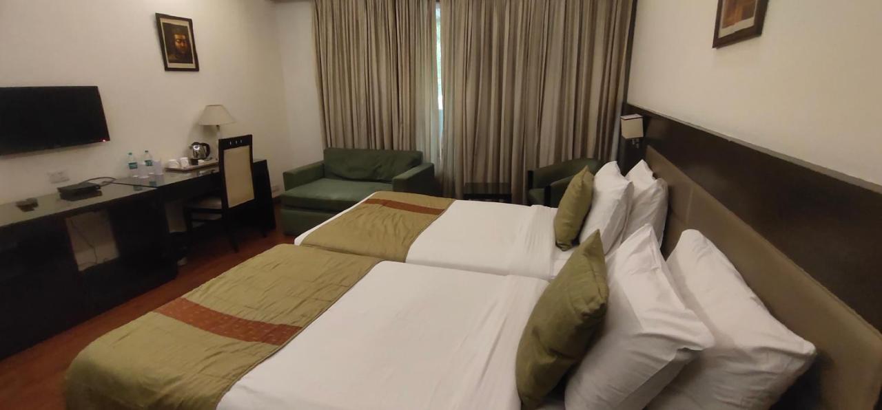 Hotel Ikhaya The Highline New Delhi